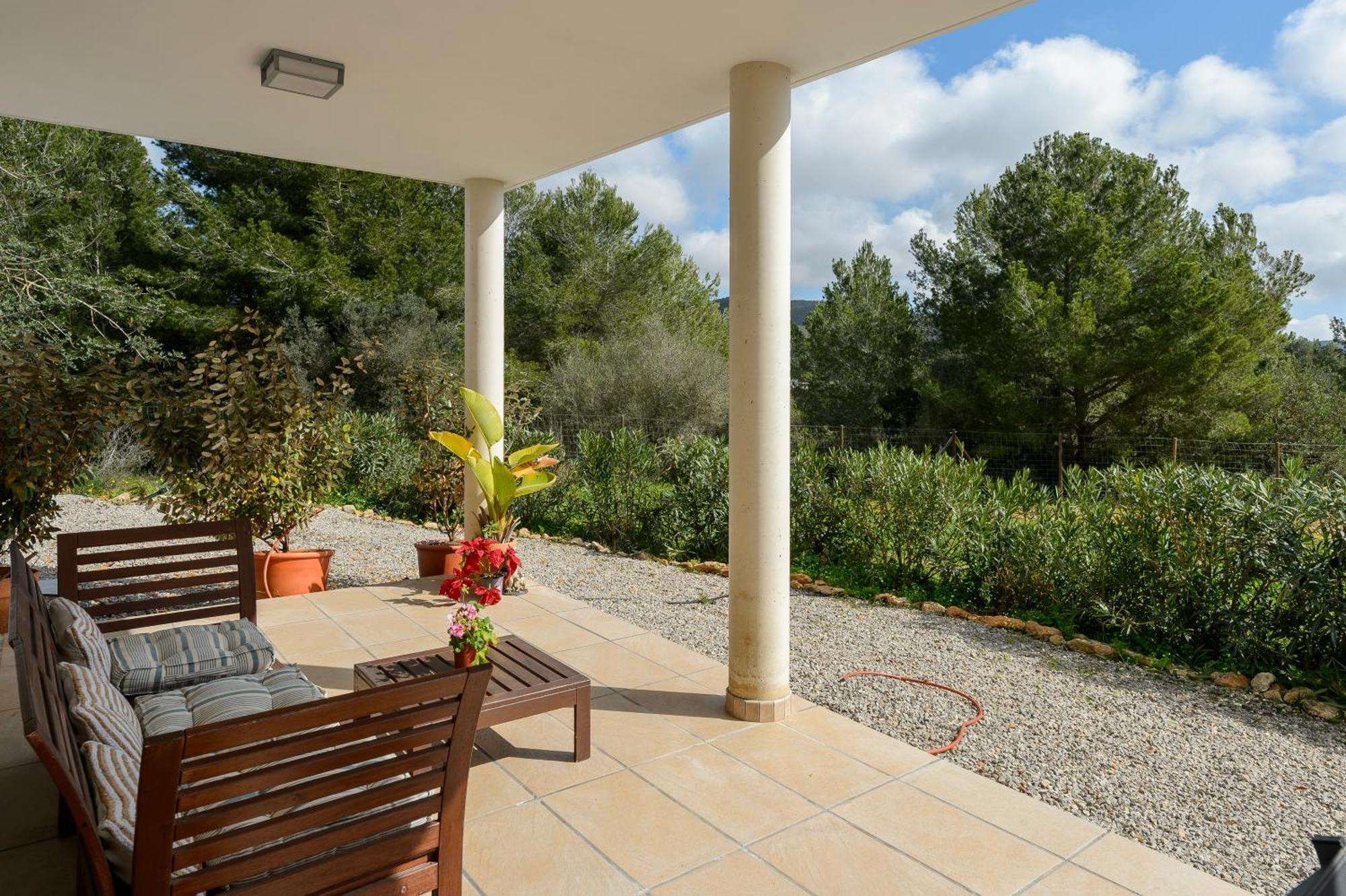 New! Es Redo-spacious & Relax Villa