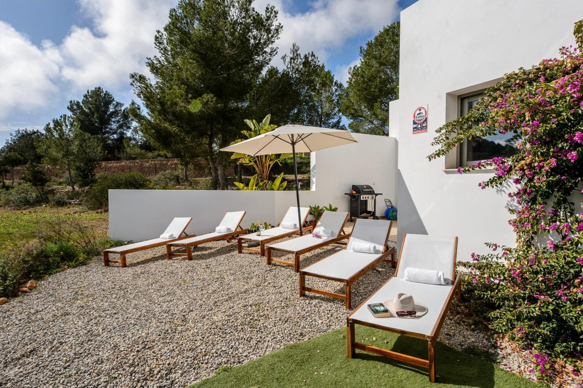 Villa New! Es Redo-spacious & Relax *