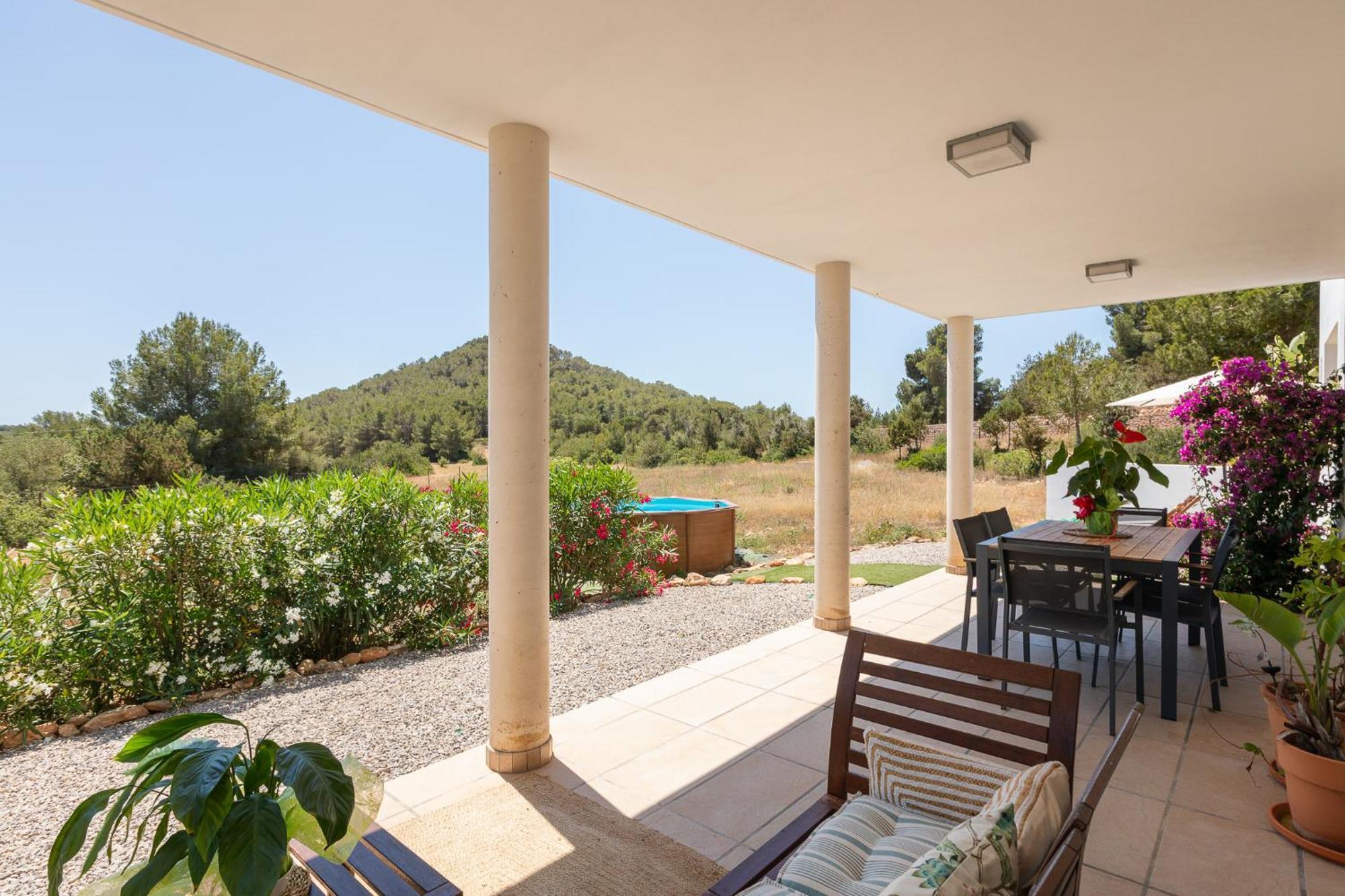 New! Es Redo-spacious & Relax *